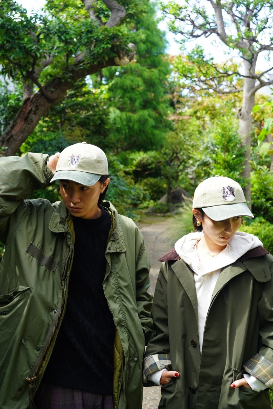 Dog embroidery cotton dad cap[Khaki]-Papillon(White×Brown)