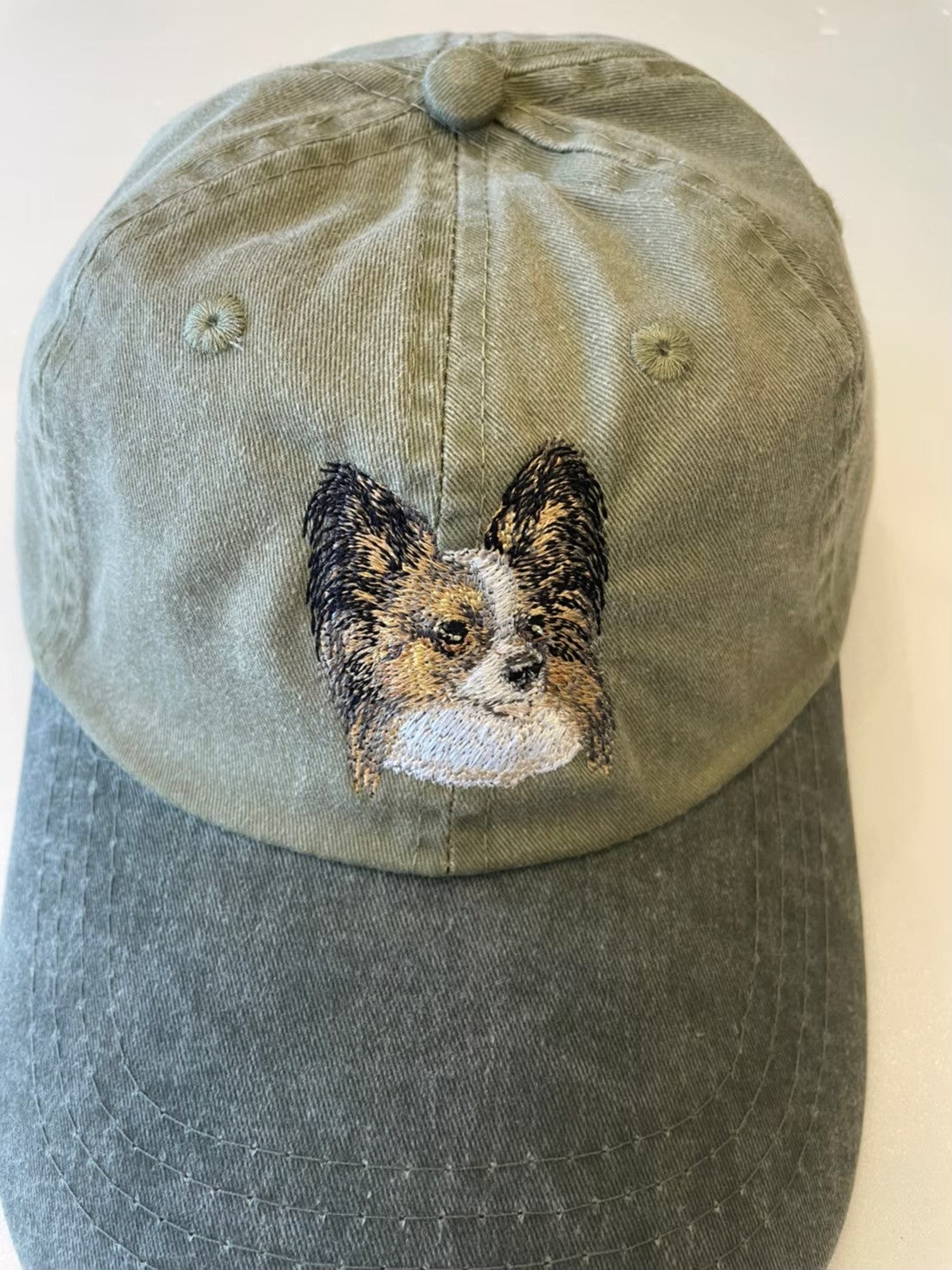 Dog embroidery cotton dad cap[Khaki]-Papillon(White×Brown)