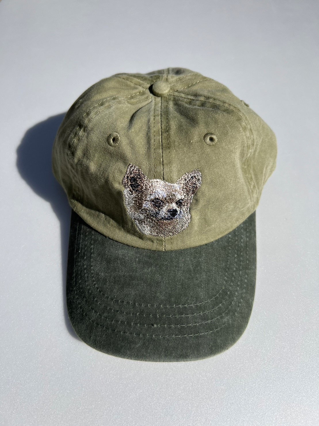 Dog embroidery cotton dad cap[Khaki]-Chihuahua(White)
