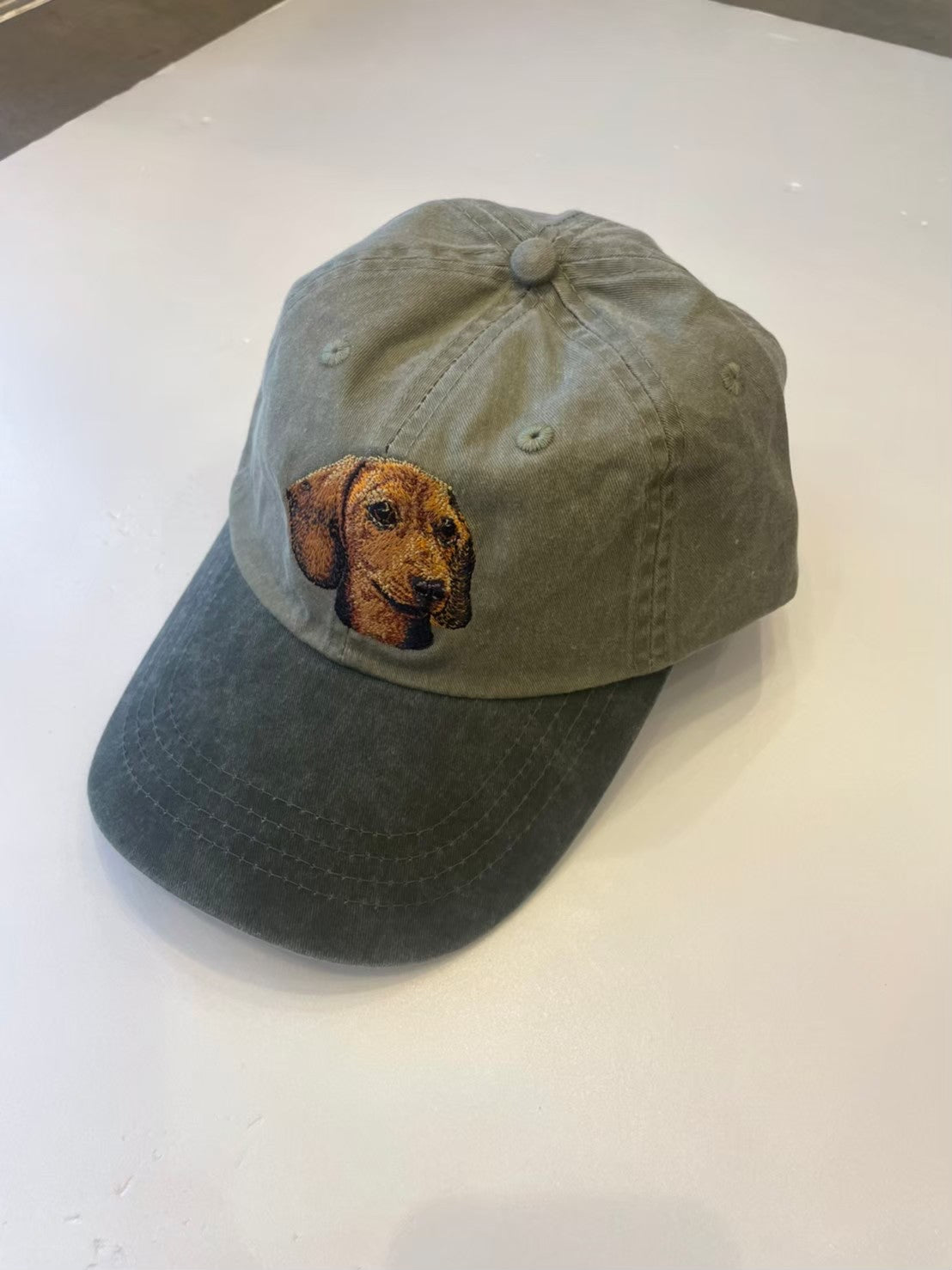 Dog embroidery cotton dad cap[Khaki]-Dachshund(red)③