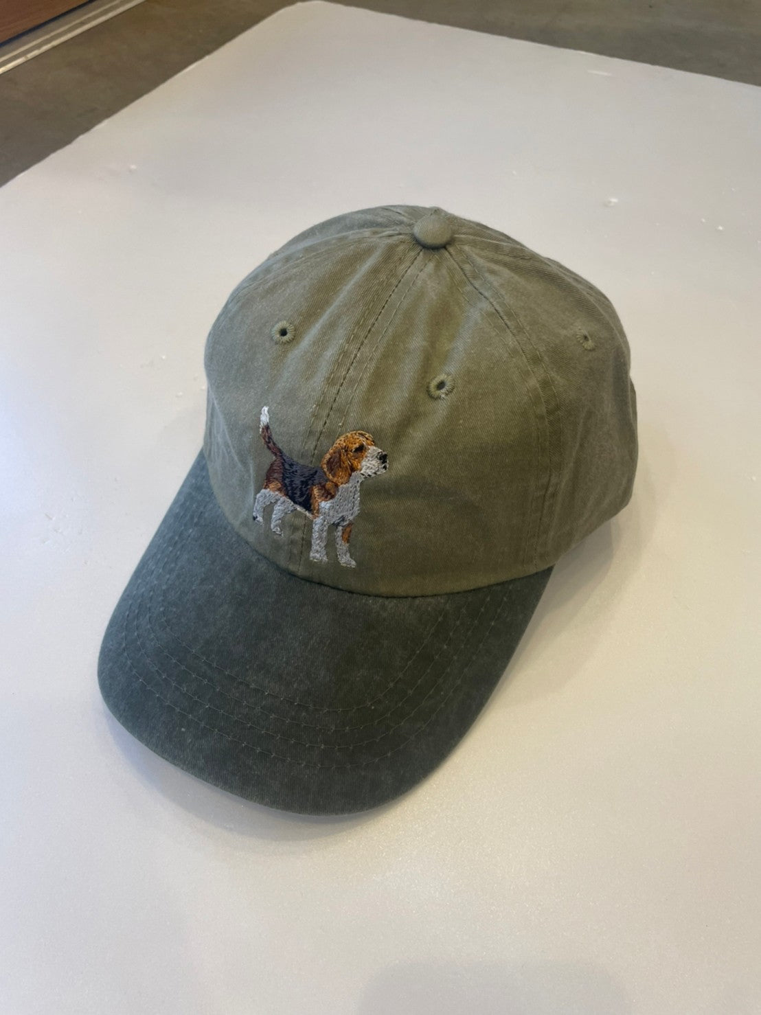 Dog embroidery cotton dad cap[Khaki]-Beagle(whole)