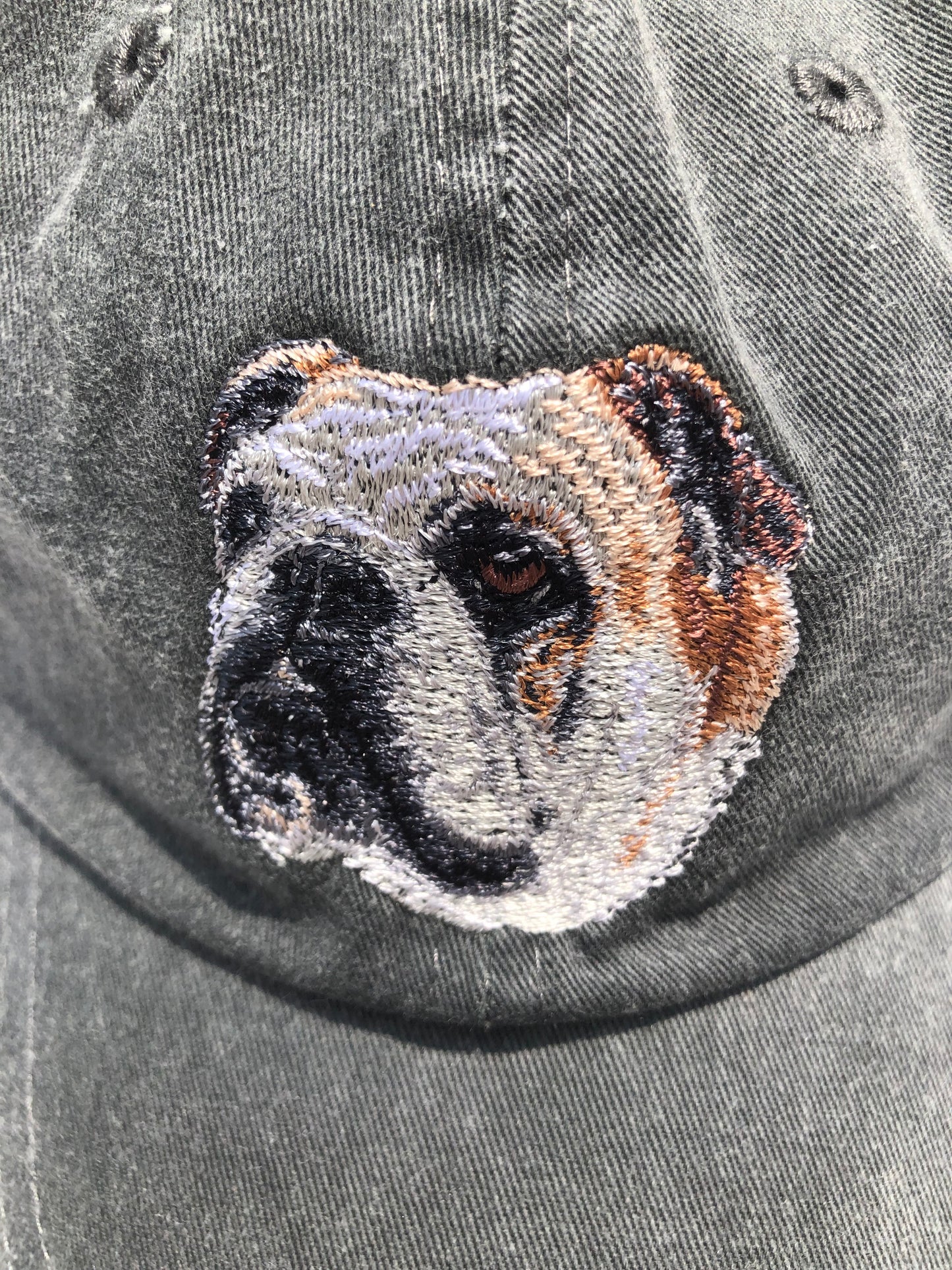 Dog embroidery cotton dad cap[fade black]-Bulldog(side)
