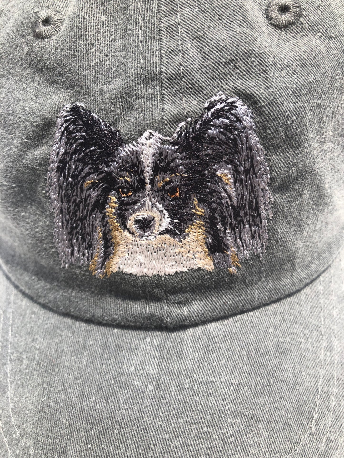 Dog embroidery cotton dad cap[fade black]-Papillon