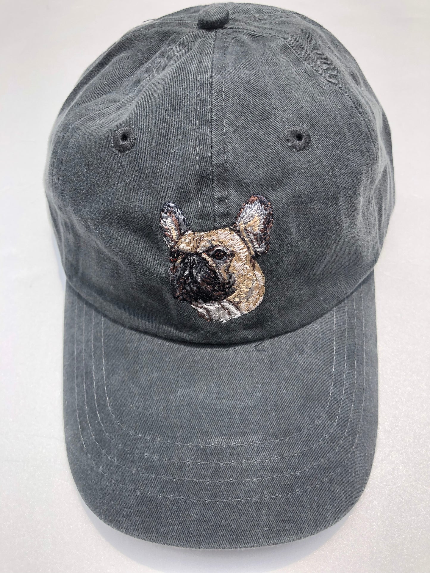 Dog embroidery cotton dad cap[fade black]-French bulldog(standard)