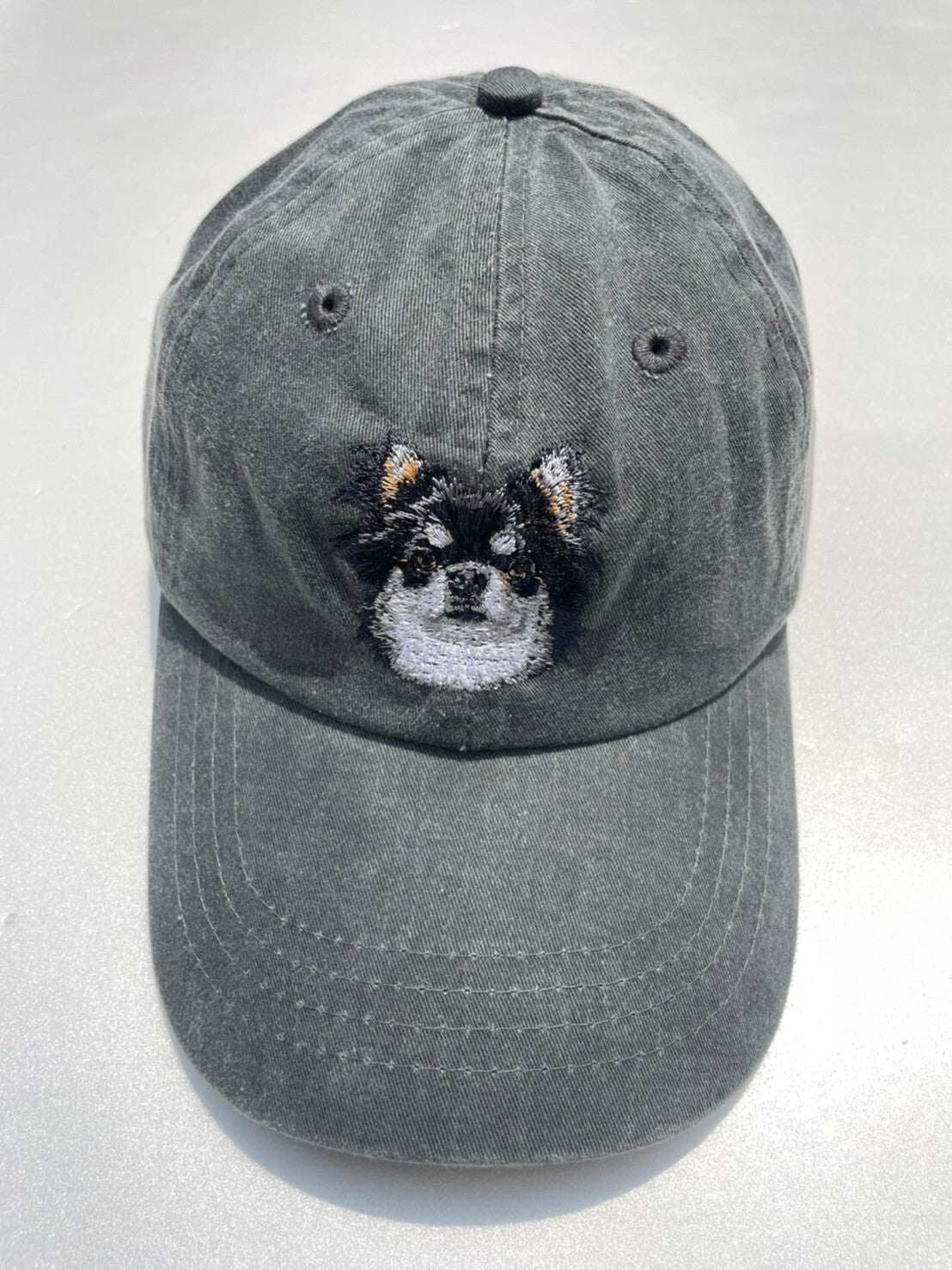 Dog embroidery cotton dad cap[fade black]-Chihuahua(Black)②A