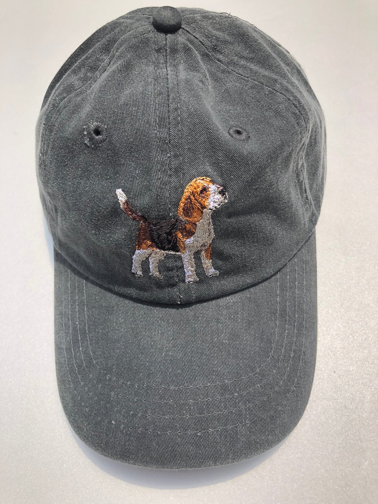 Dog embroidery cotton dad cap[fade black]-Beagle(whole)