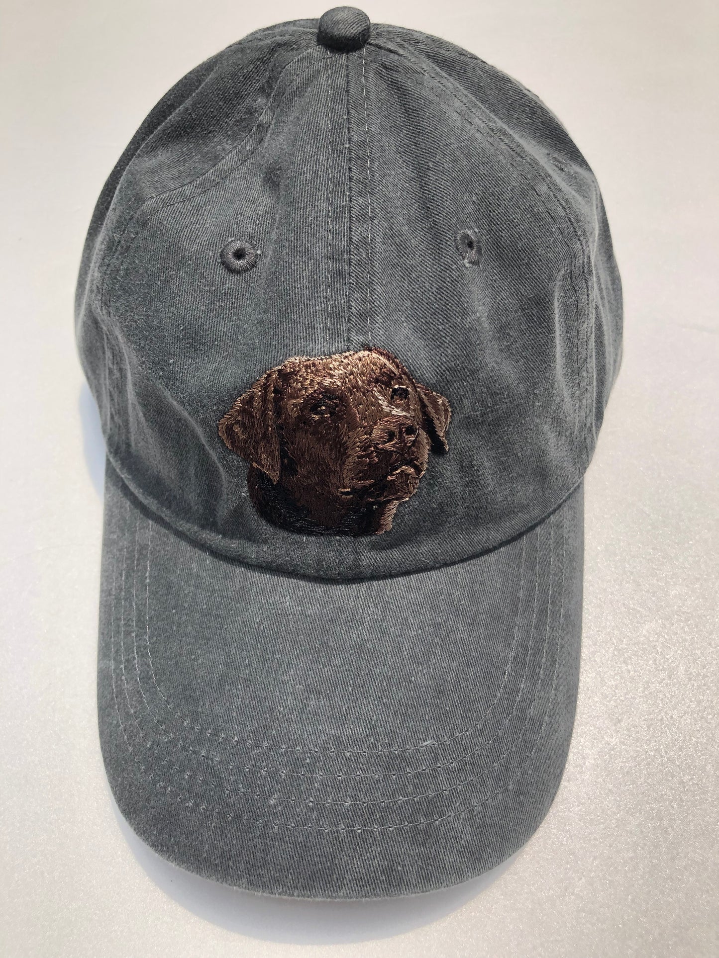 Dog embroidery cotton dad cap[fade black]-Choco Labrador